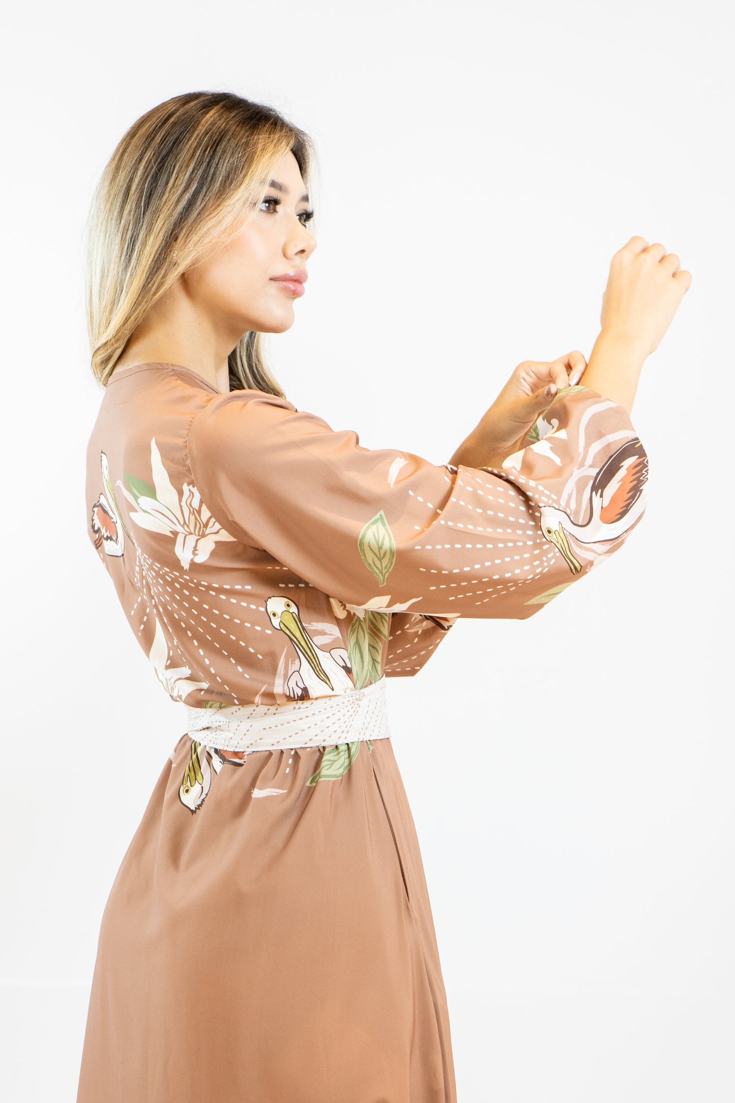 VESTIDO FREYA PELICANOS - COLOR CAMEL