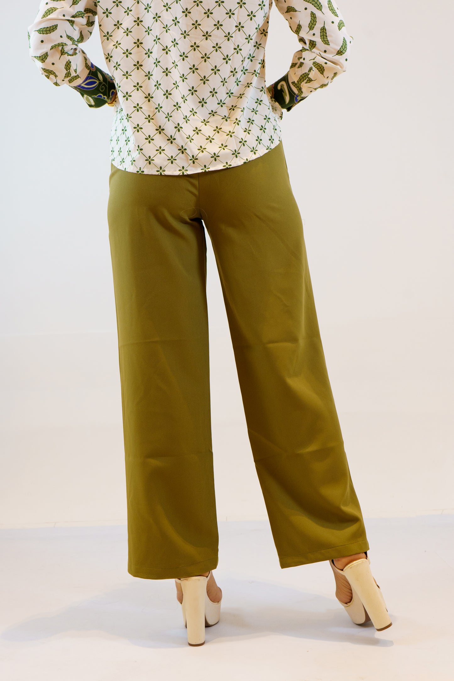 PANTALON SUGGAR VERDE MILITAR