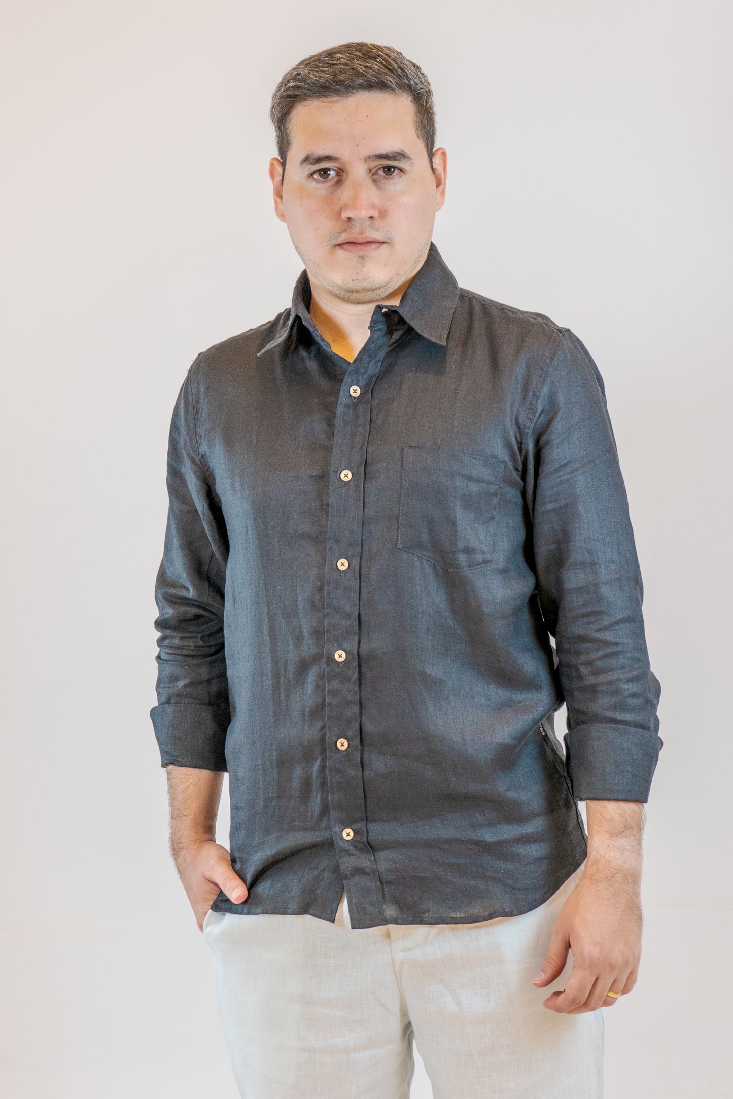 CAMISA LOUIS NEGRA DE HOMBRE