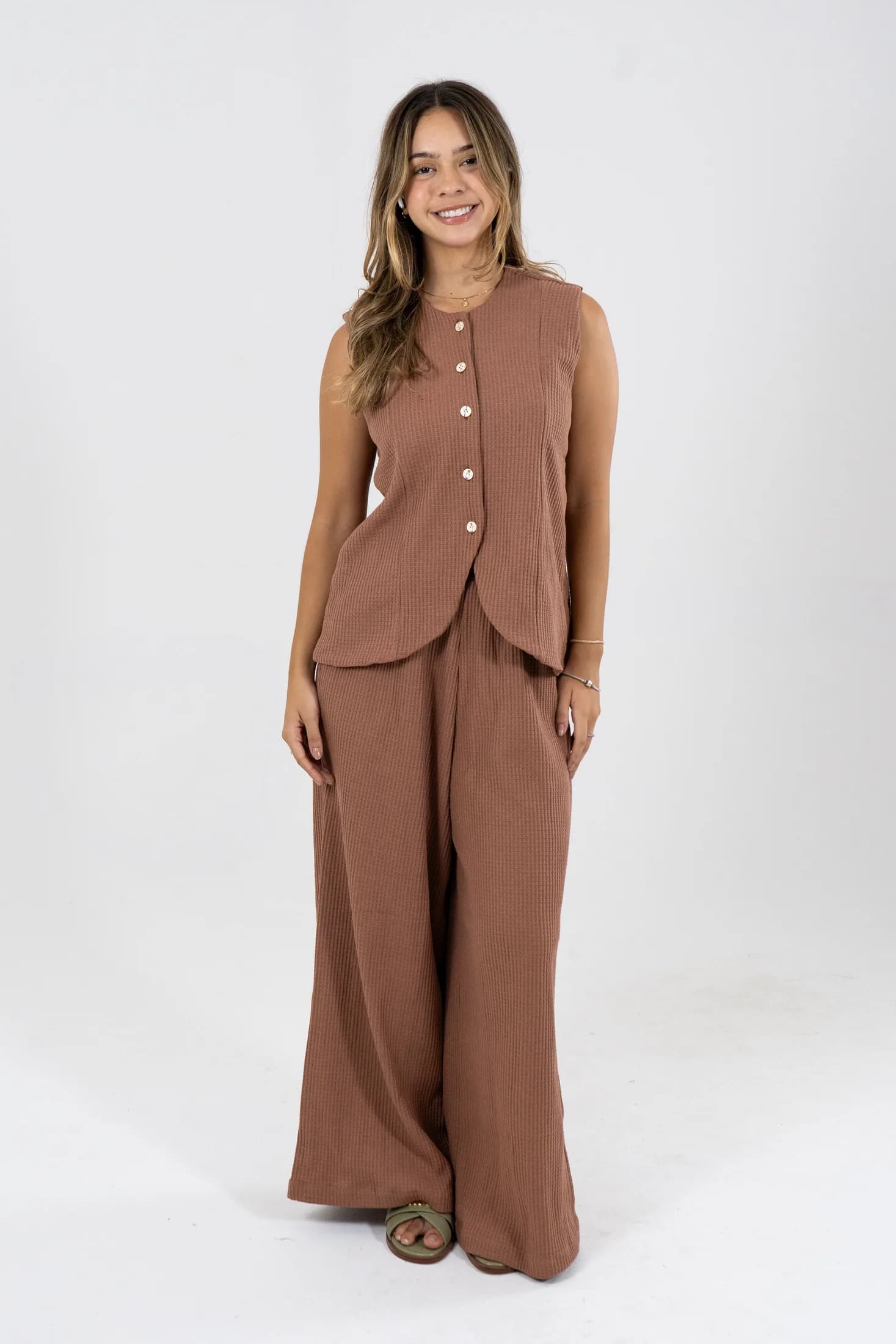 Chaleco johana horizonte · MARRON