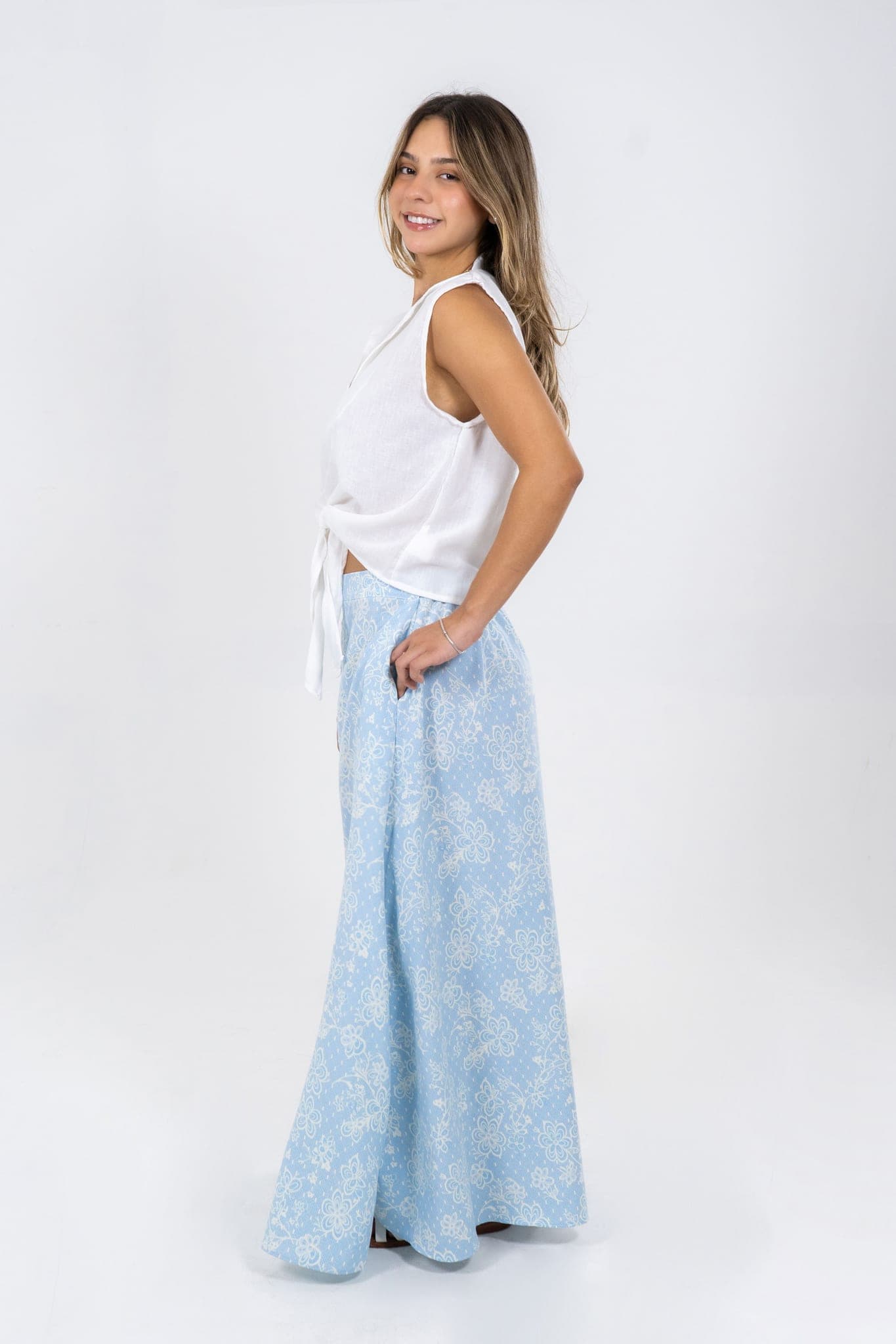 FALDA ELIA ARABIA · HIELO