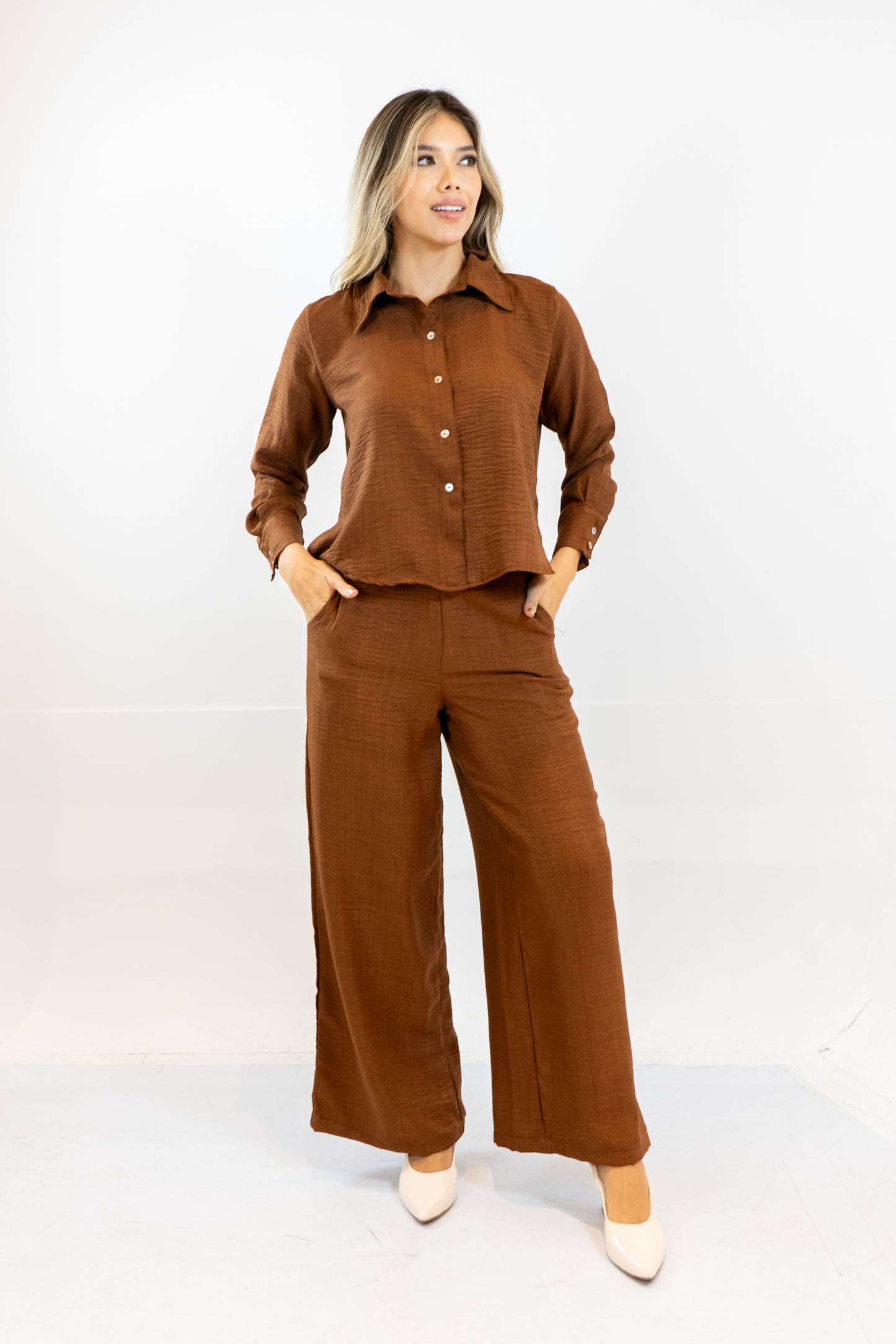 CAMISA LINA - COLOR COCONUT