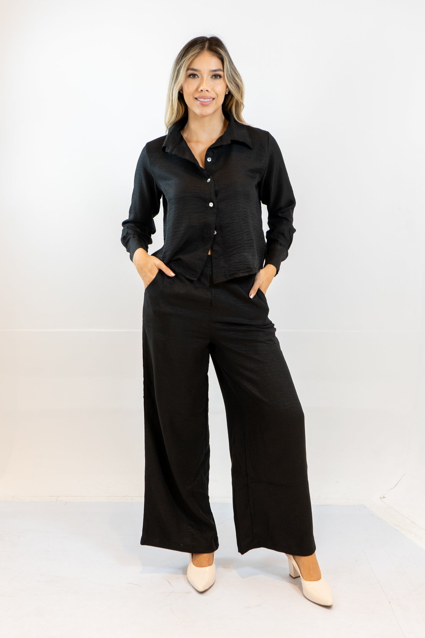 CAMISA LINA - COLOR NEGRO