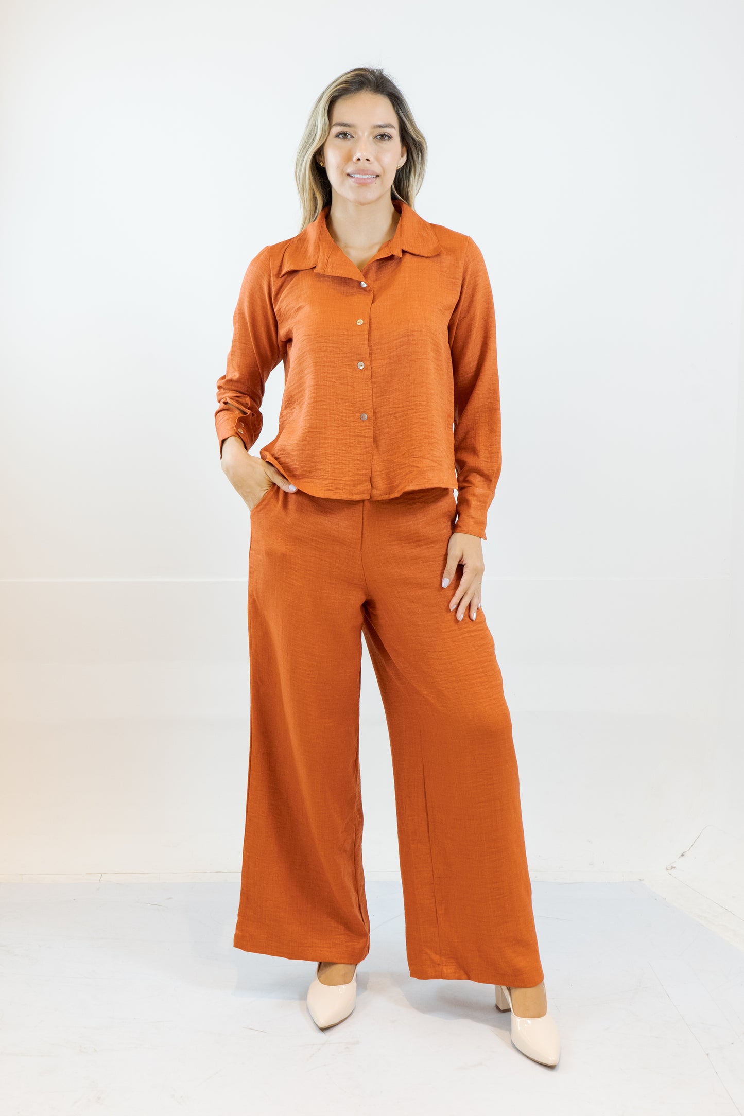 CAMISA LINA - COLOR BRICK