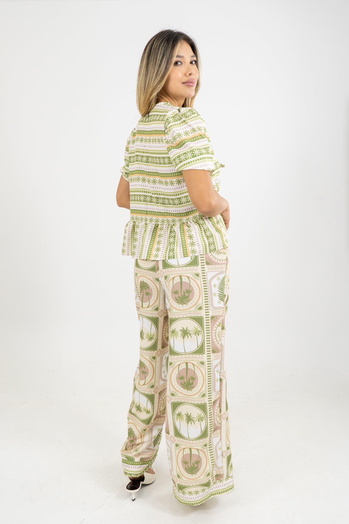 PANTALON AGATA ESTAMPA VIVA - COLOR VERDE