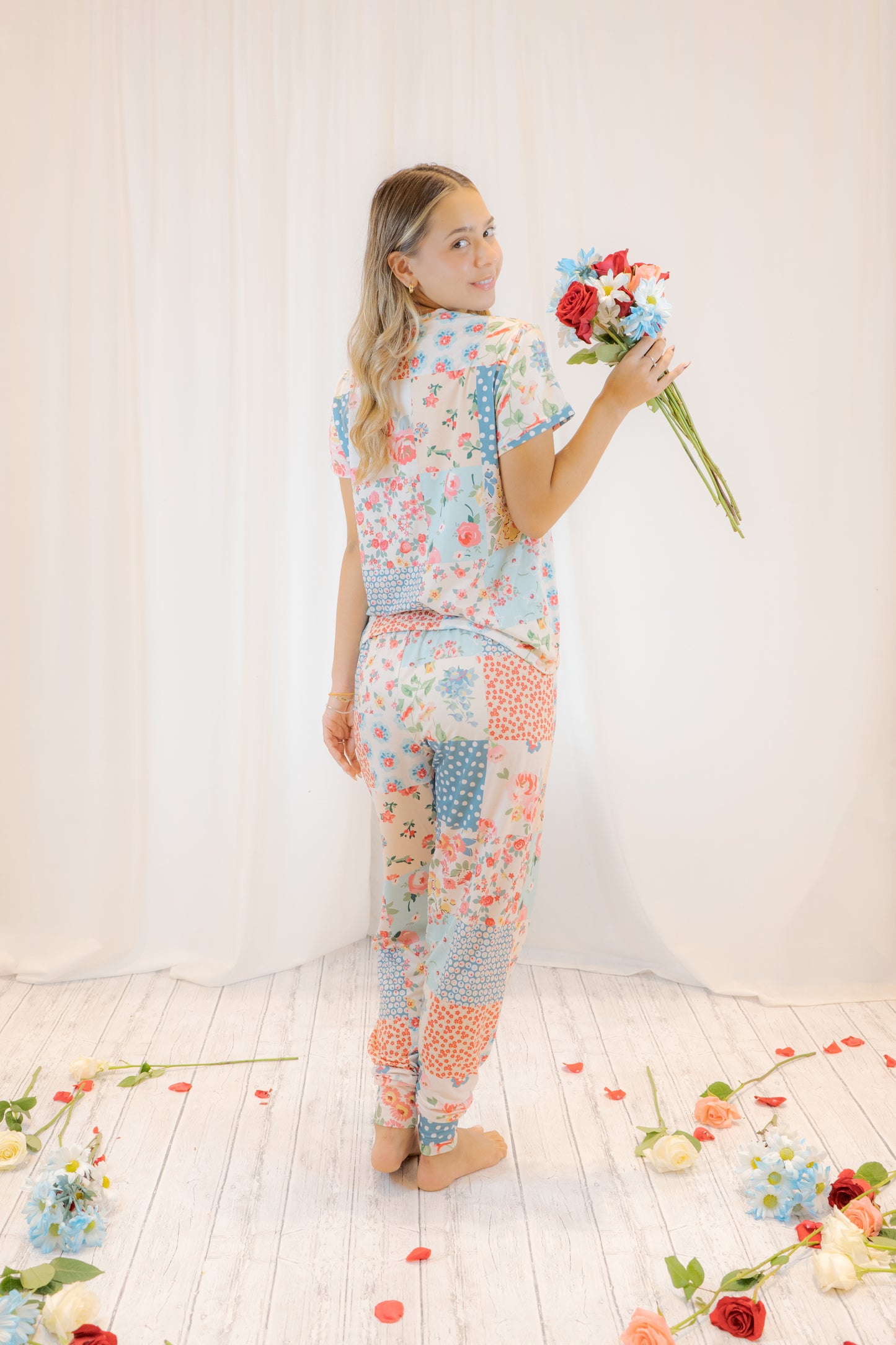 PIJAMA JARDIN DE COLORES  - SET PANTALON SUBLIMADO