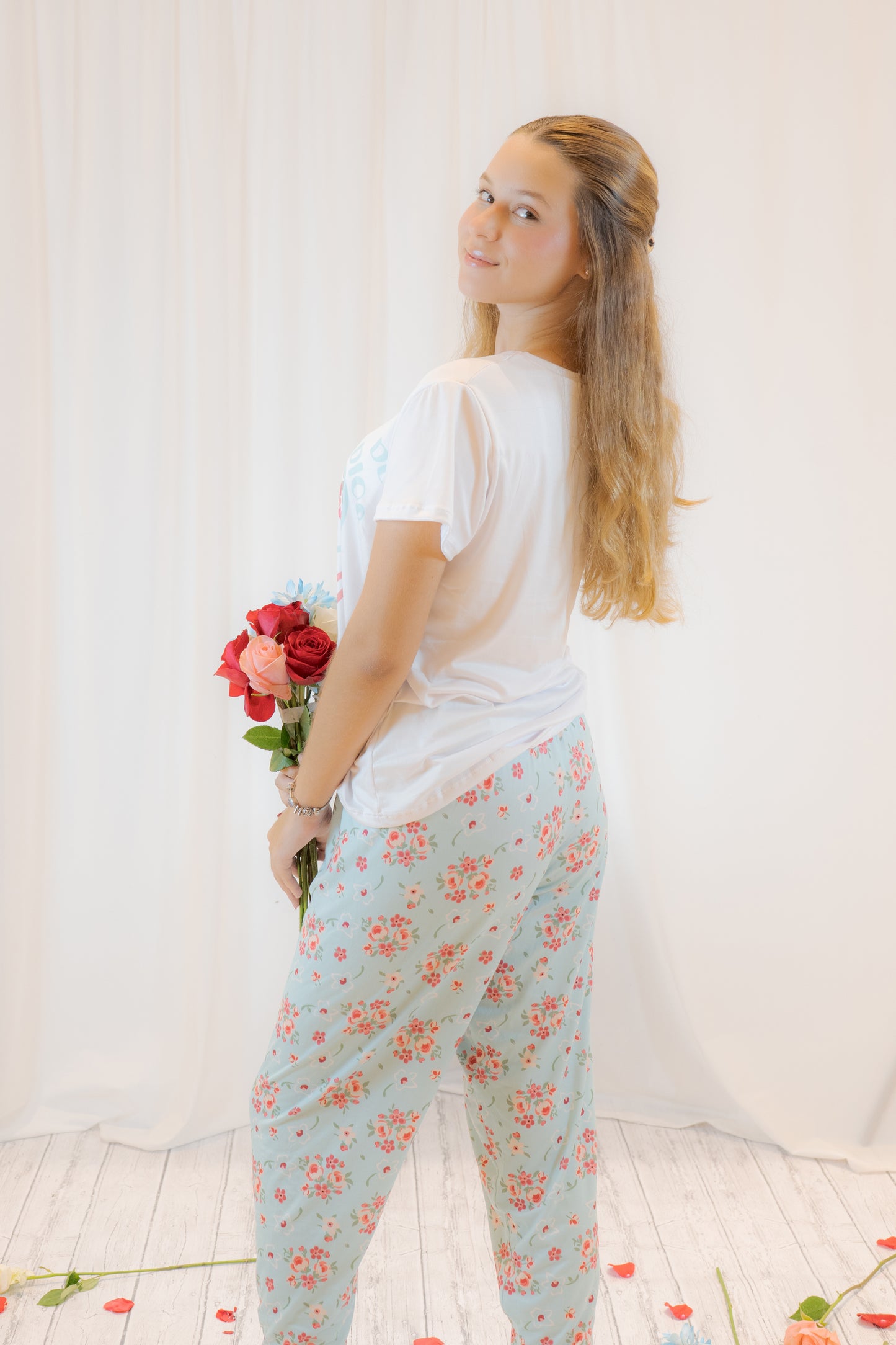 PIJAMA ESENCIA CELESTIAL  - CAMISETA - PANTALON