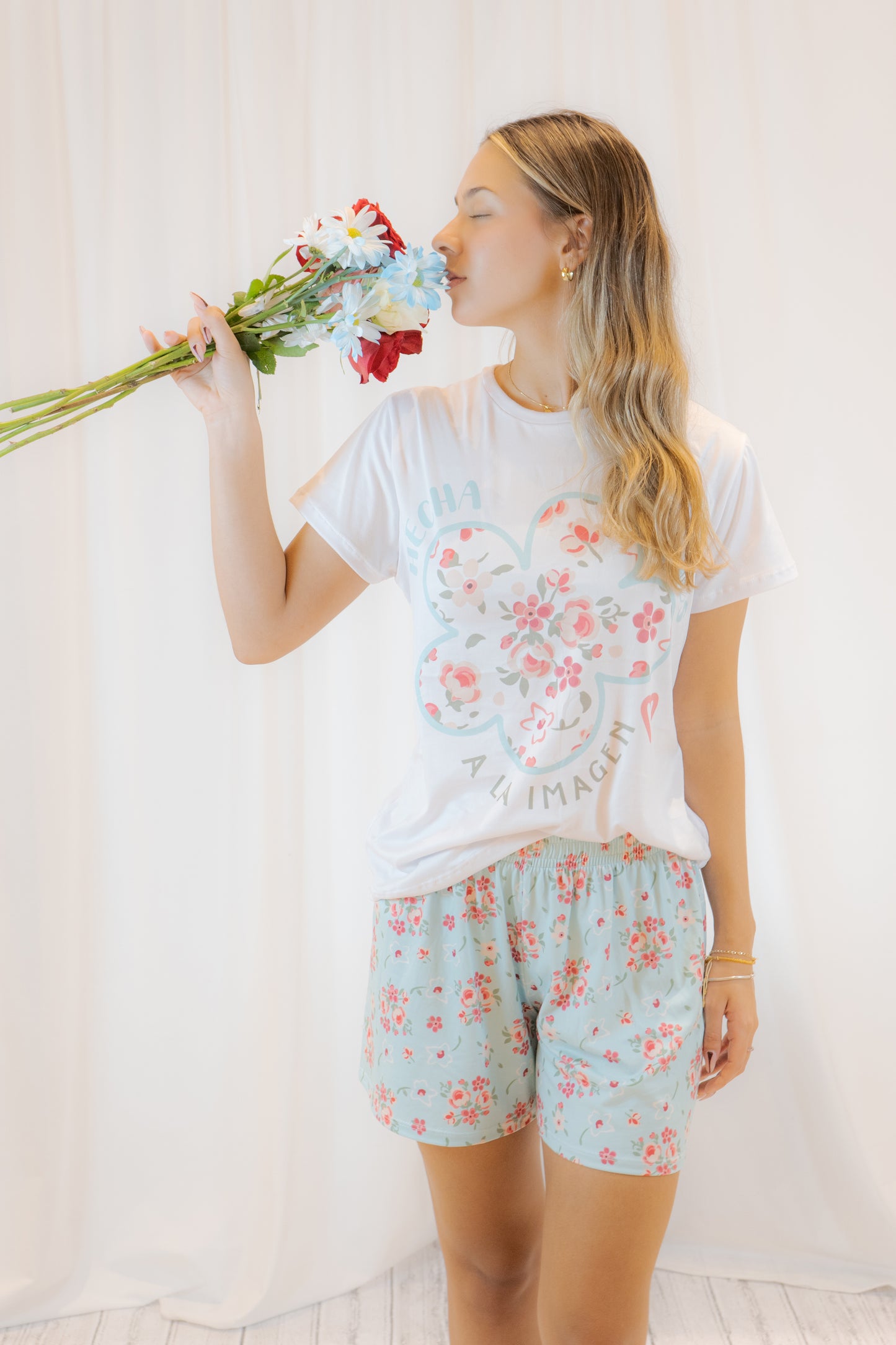 PIJAMA ESENCIA CELESTIAL - CAMISETA Y SHORT