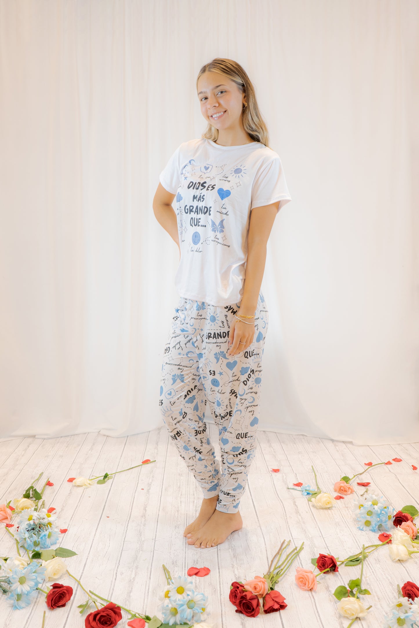 PIJAMA DIOS - CAMISETA - PANTALON