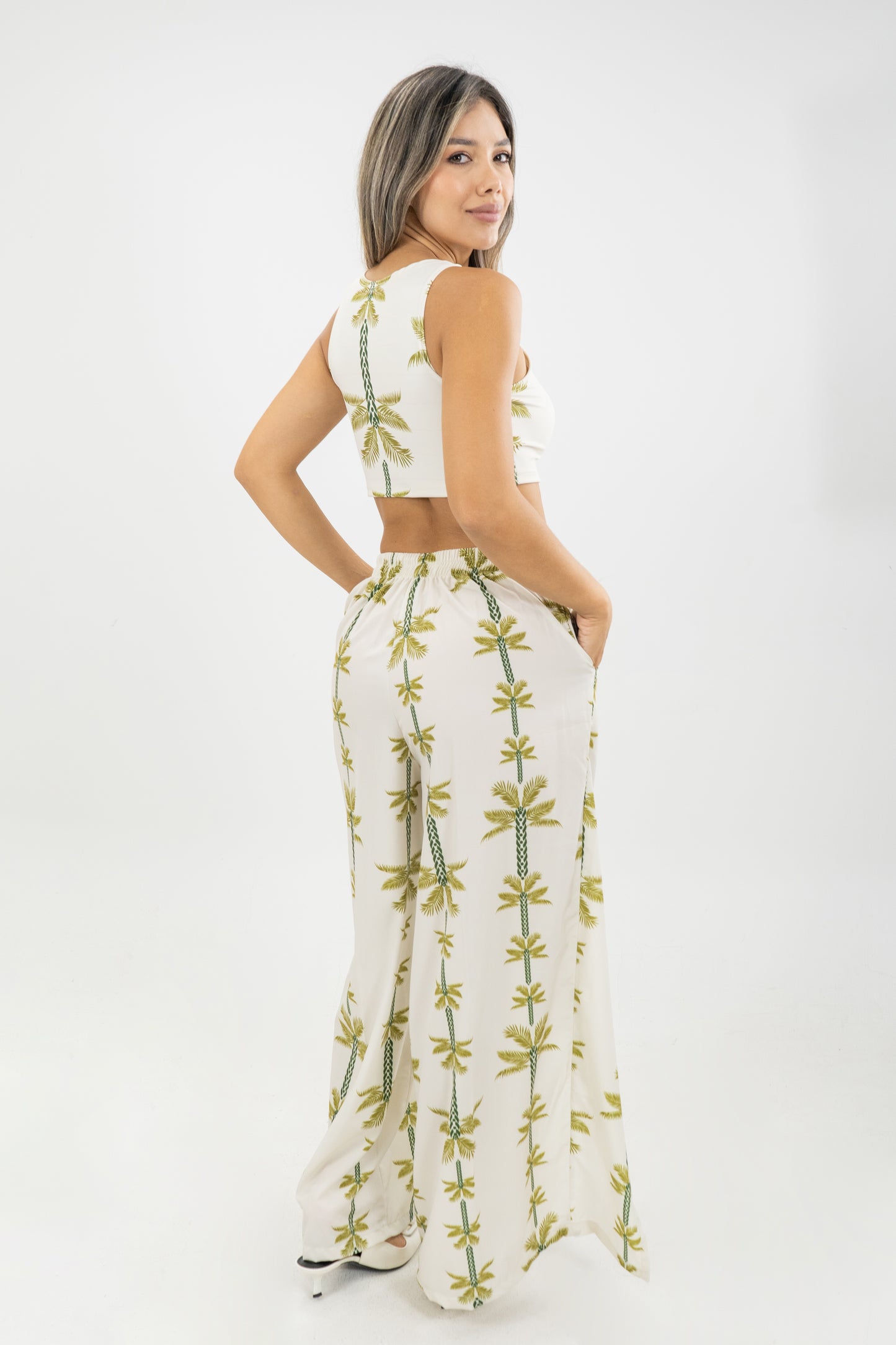 TOP PERLA PALMERAS - COLOR BEIGE