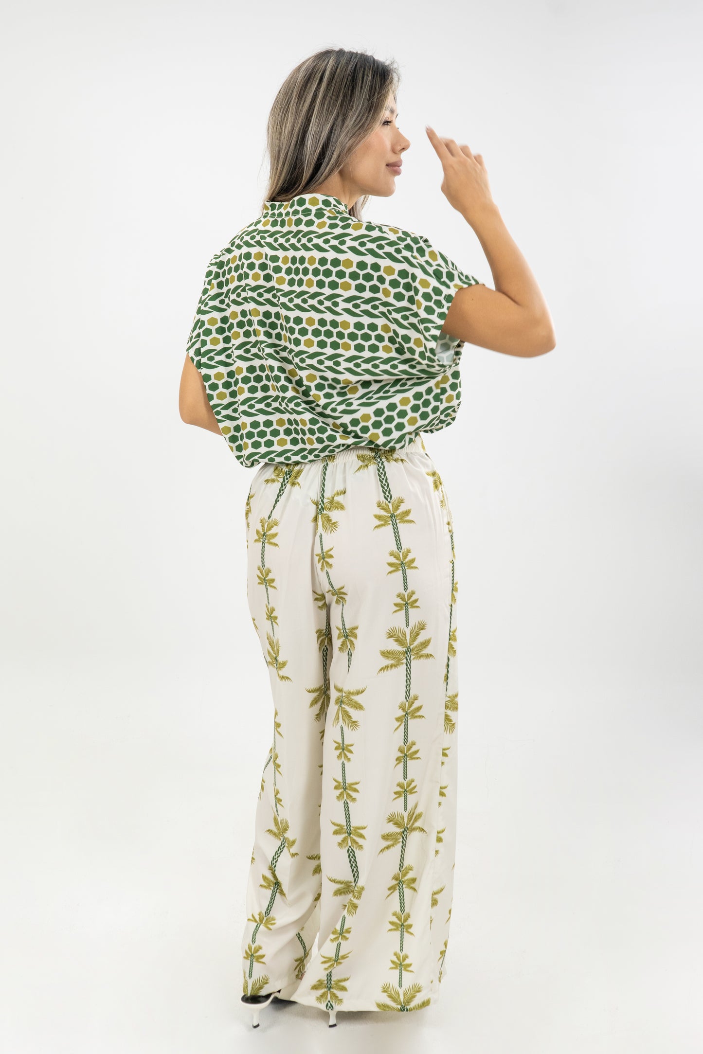 BLUSA SUSANA PALMERAS - COLOR VERDE