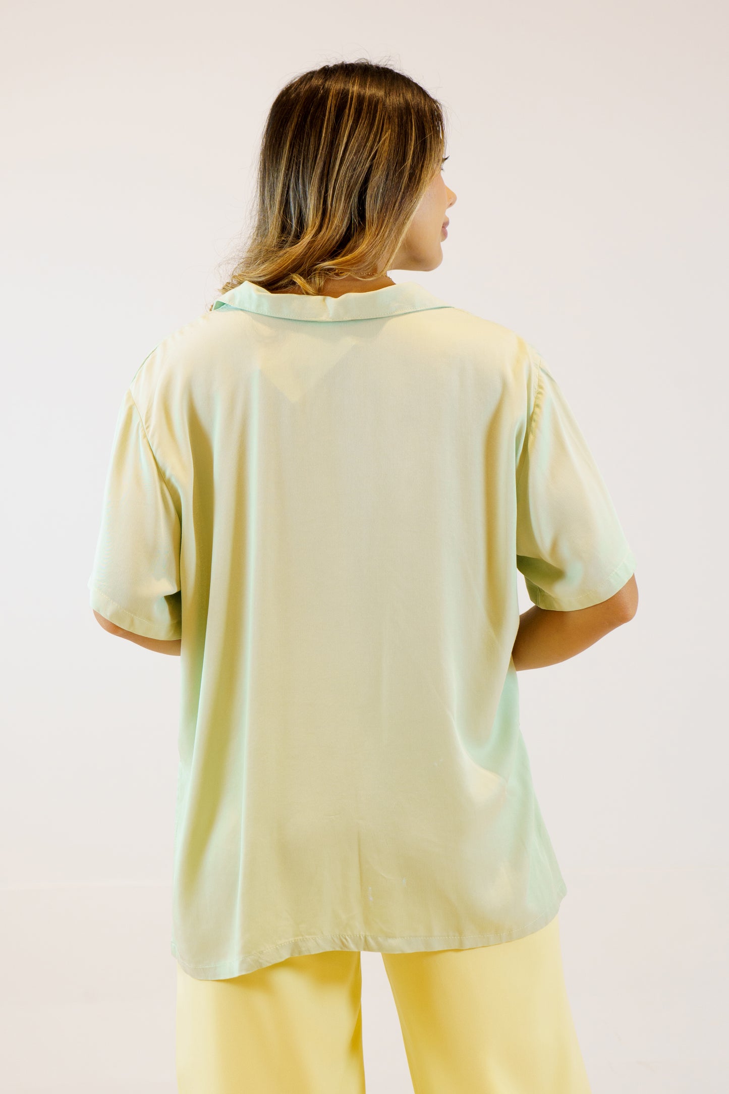 BLUSA GRETA VERDE PASTEL