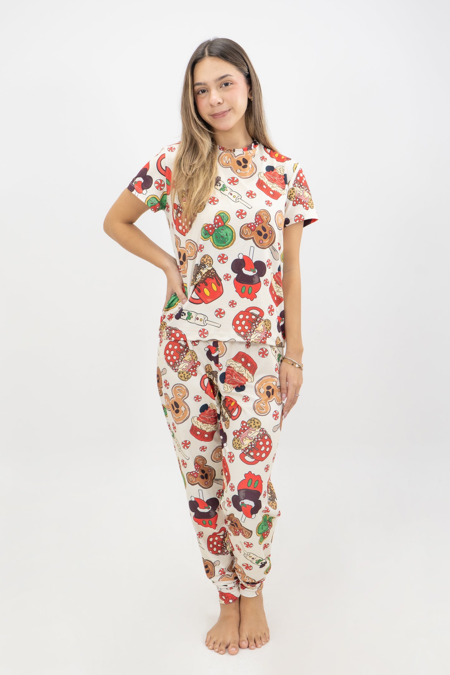 PIJAMA PANTALON LARGO SUBLIMADO MUJER MICKEY DULCE NAVIDAD