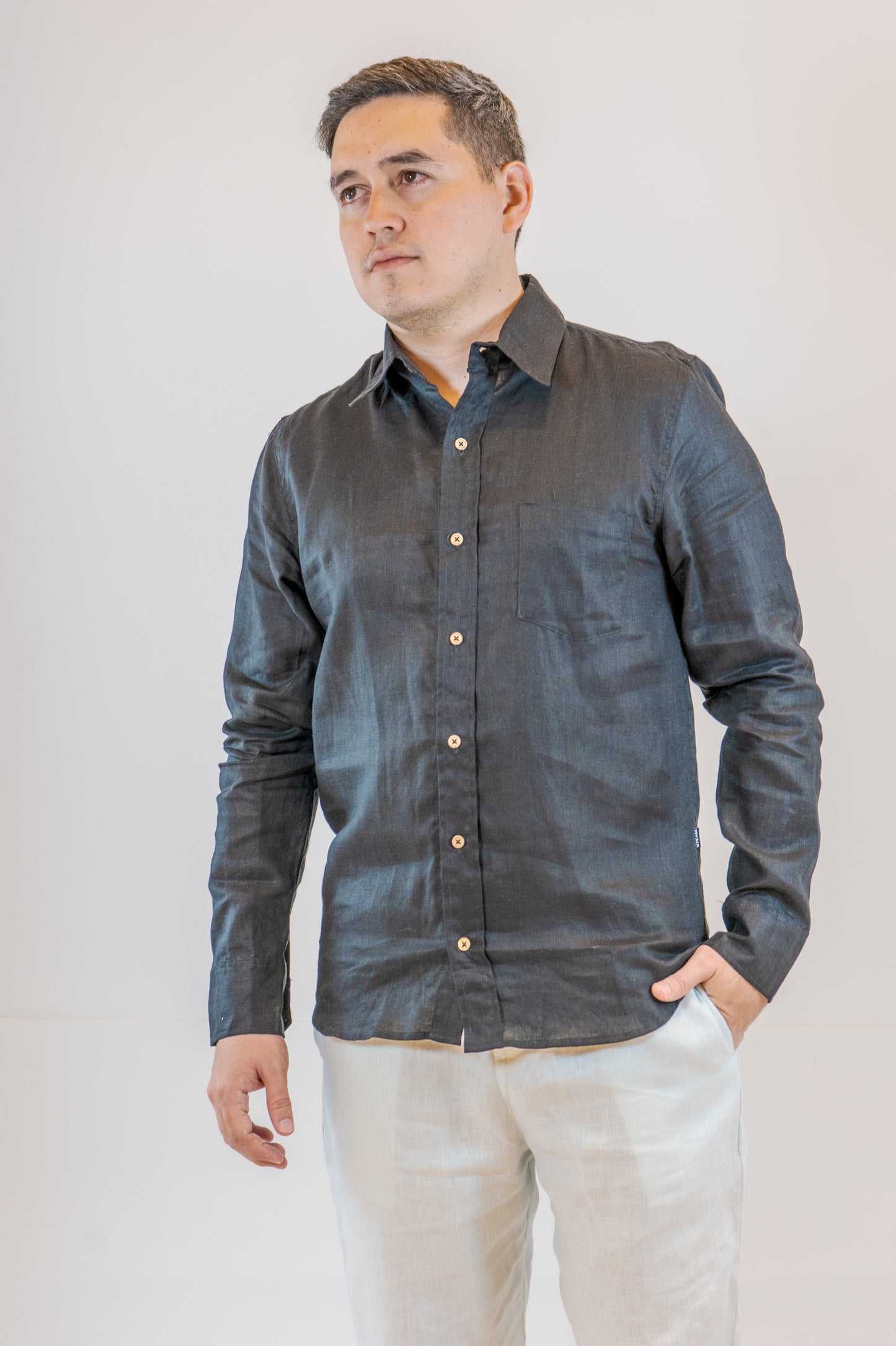 CAMISA LOUIS NEGRA DE HOMBRE