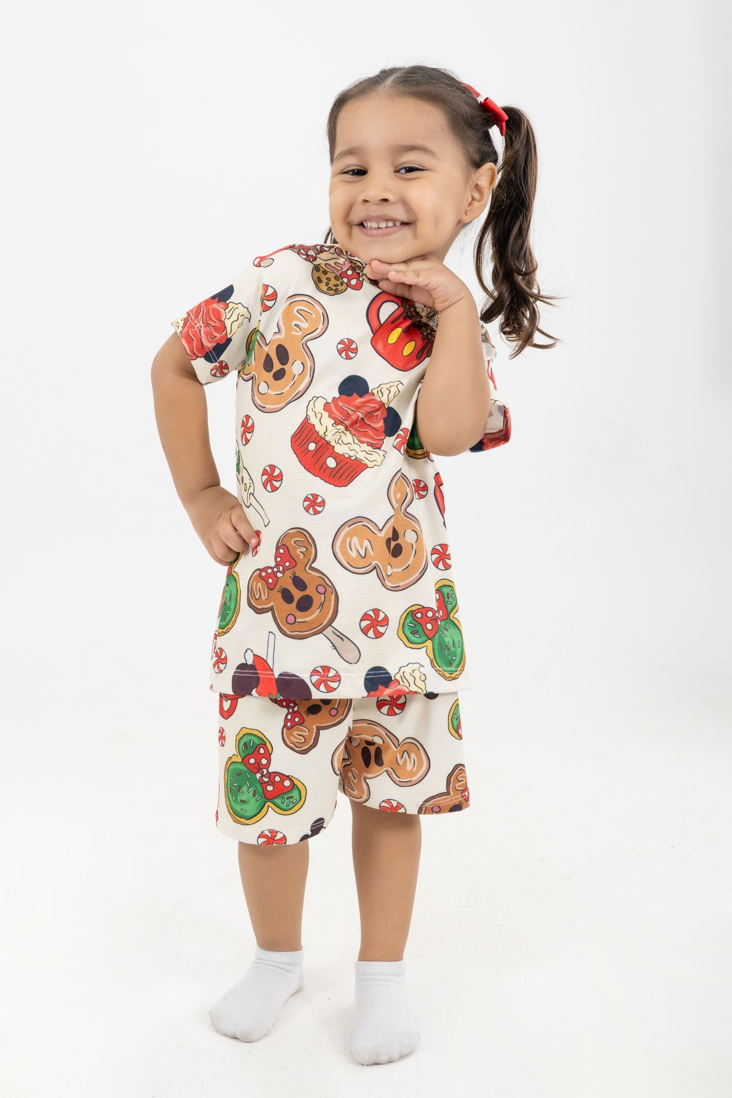 PIJAMA SHORT SUBLIMADA NIÑOS MICKEY DULCE NAVIDAD