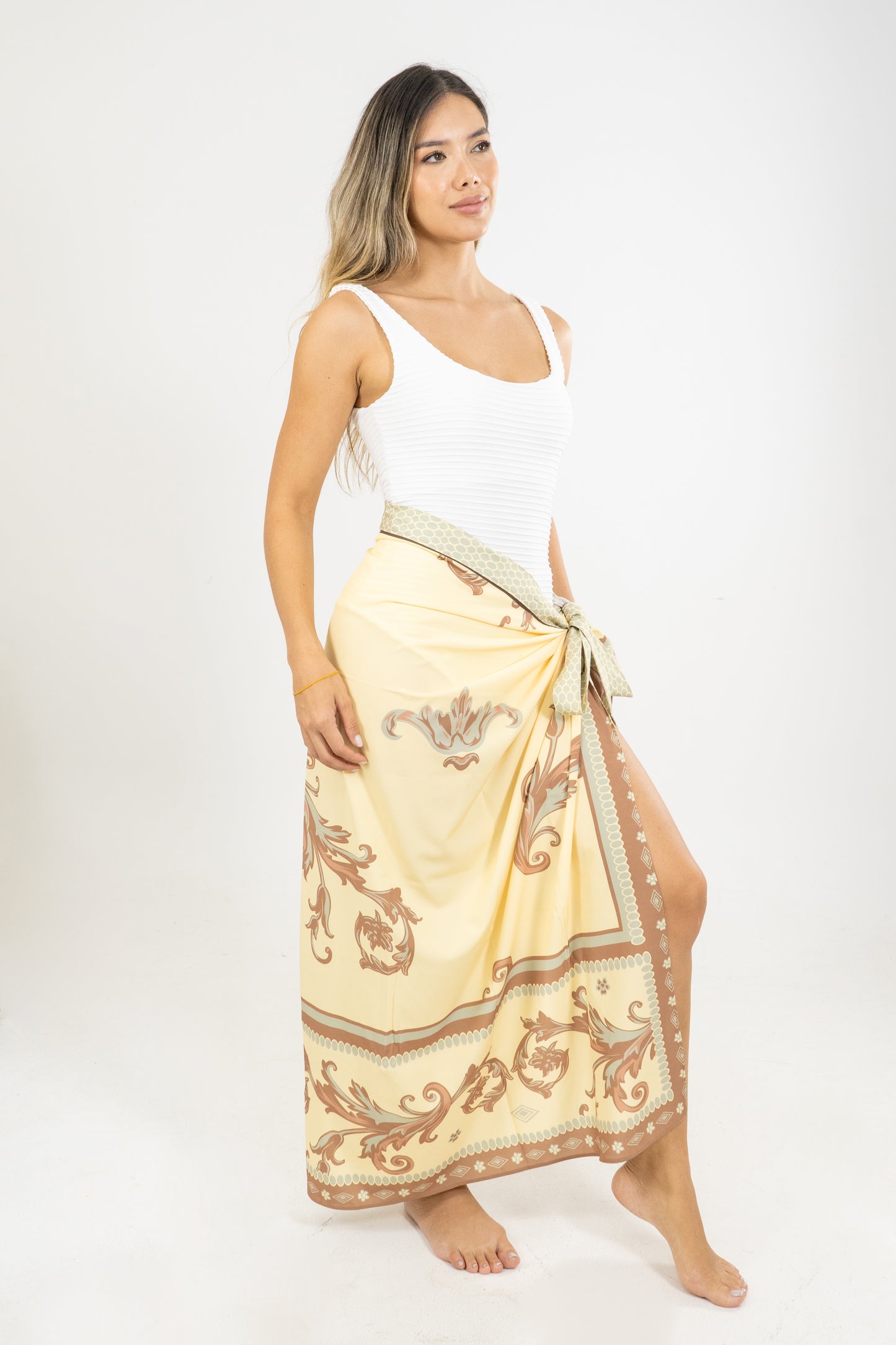 PAREO COLUMBINA ETERNA  - COLOR AMARILLO